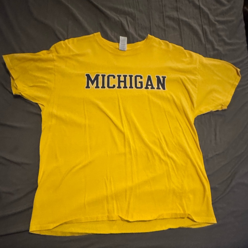 Gildan Michigan Wolverines Football Away Shirt